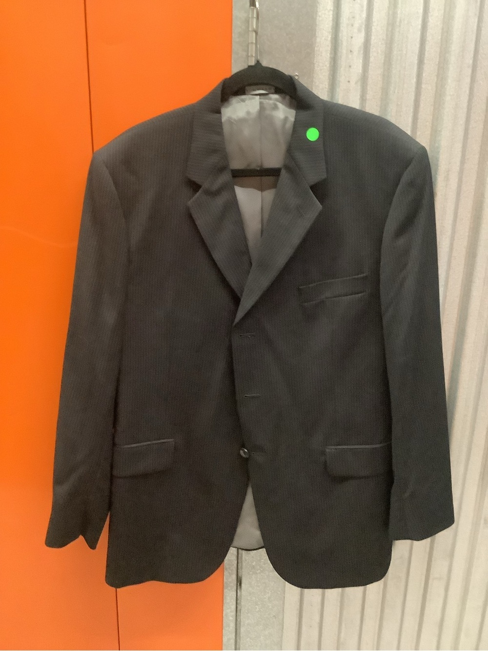 jf j.ferrar Men's Charcoal Pinstripe Blazer